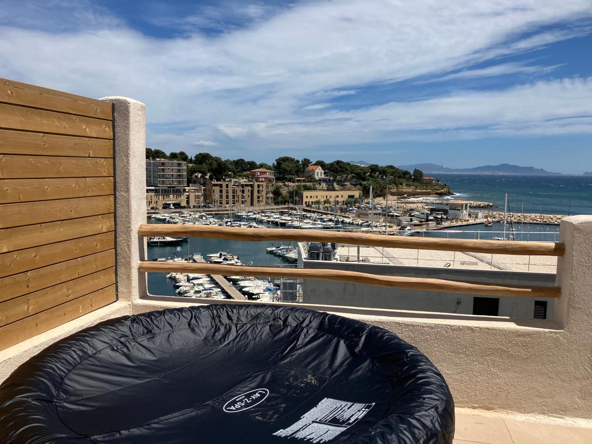 卡里勒鲁埃T2 Vue Sur Le Port Jacuzzi Terrasse Et Parking公寓 外观 照片