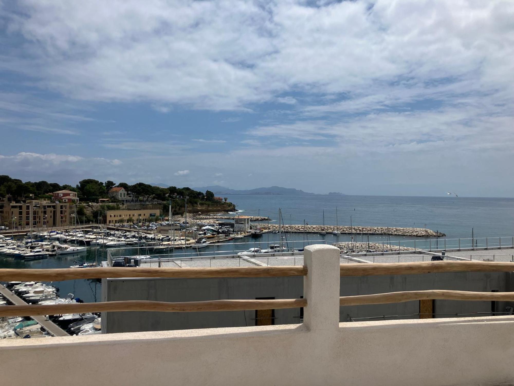 卡里勒鲁埃T2 Vue Sur Le Port Jacuzzi Terrasse Et Parking公寓 外观 照片
